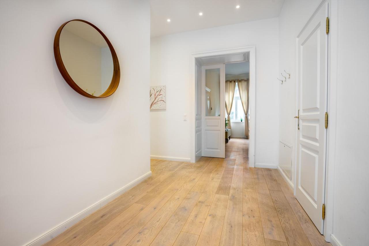 Modernes Apartment im charmanten Cottage Viertel Wien Exterior foto